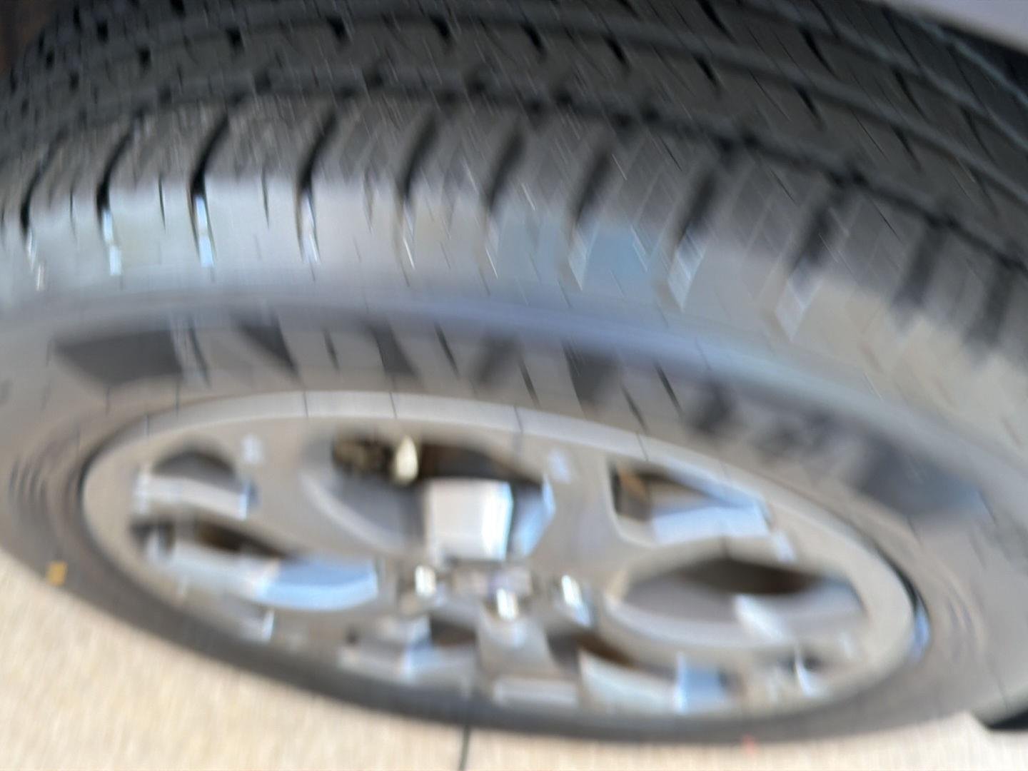 Used 2022 Ice Silver Metallic Subaru Sport image 41