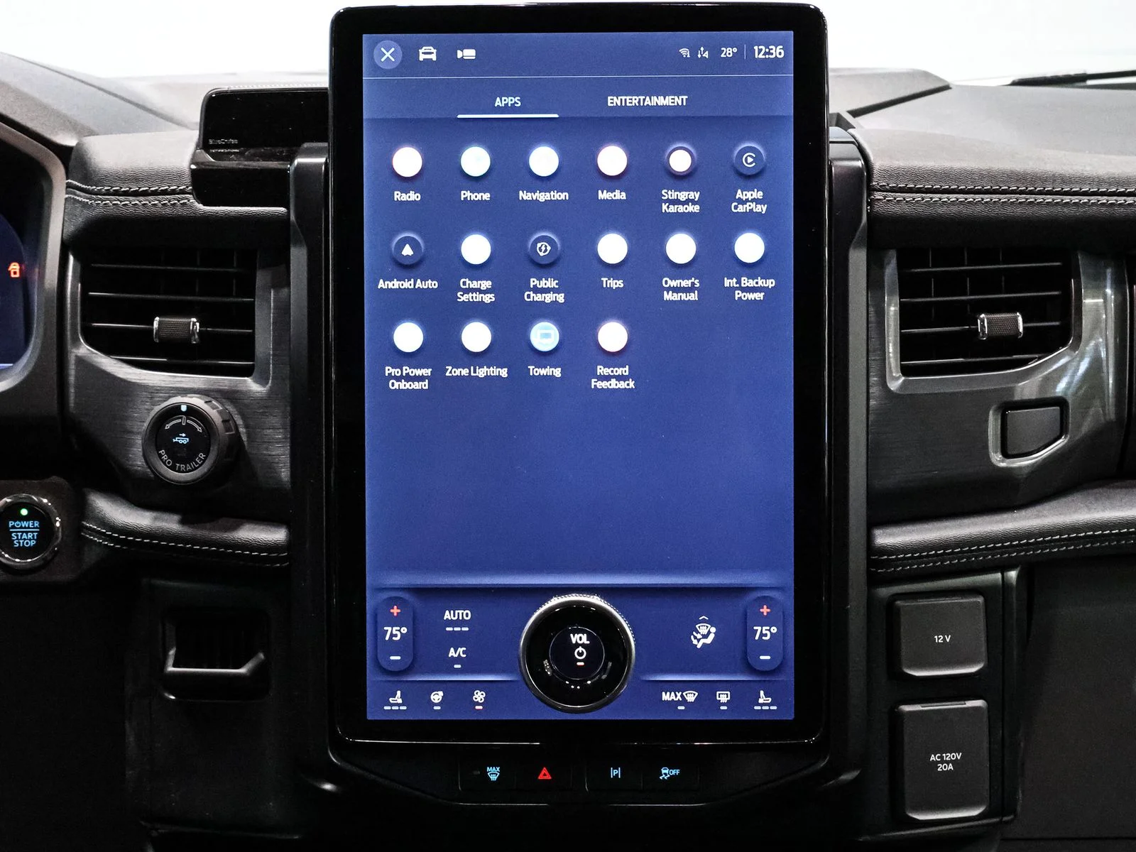 2025 Ford F-150 Lightning Flash - Photo 29