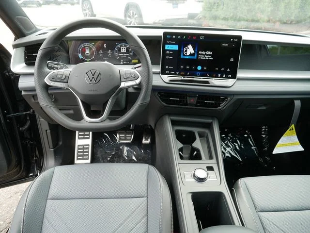 New 2026 Black Volkswagen 2.0T SE R-Line Black image 9