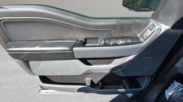 Used 2024 Gray Ford XLT image 18