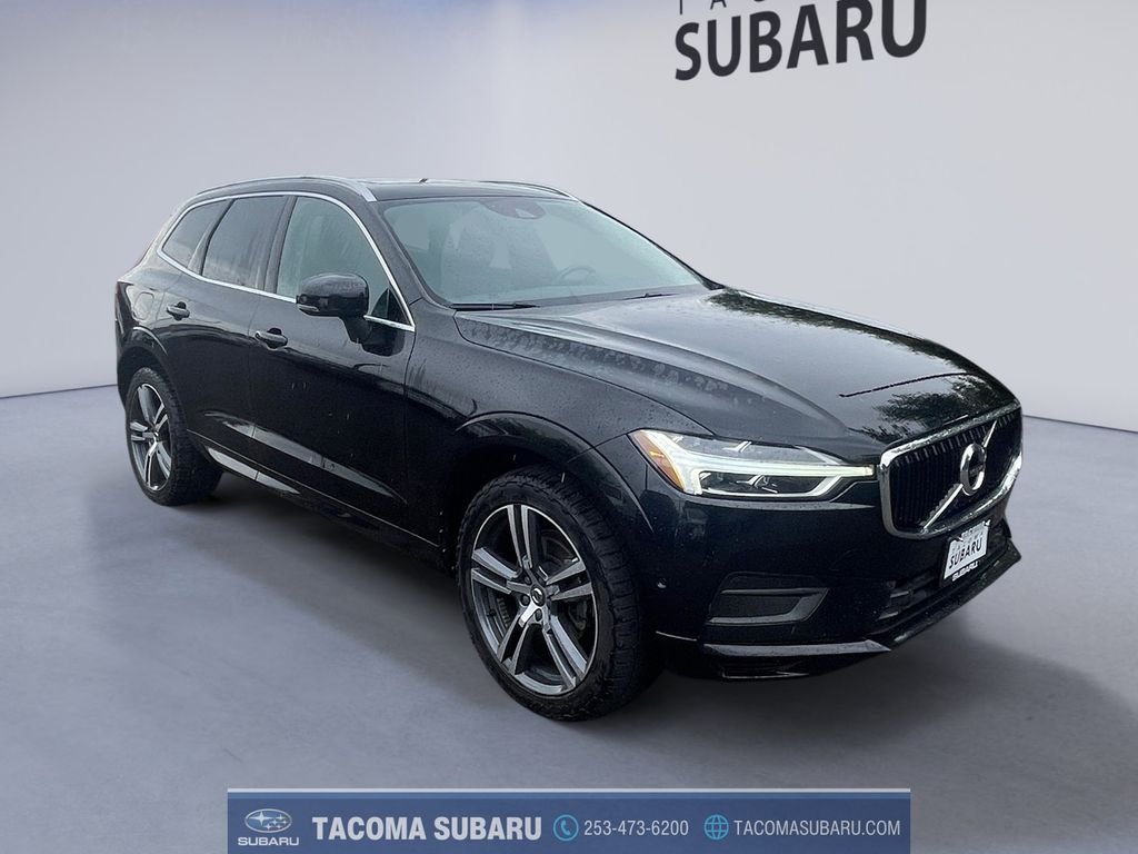 Used 2019 Black Volvo T5 Momentum image 7