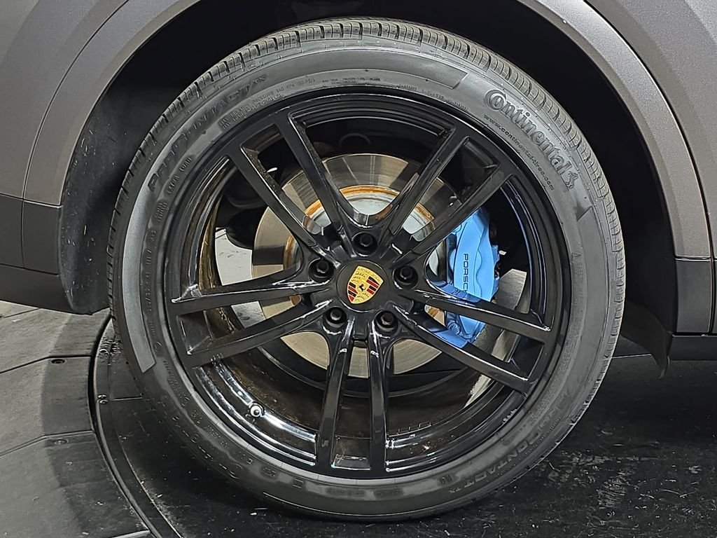 2022 Porsche Cayenne Platinum Edition - Photo 29