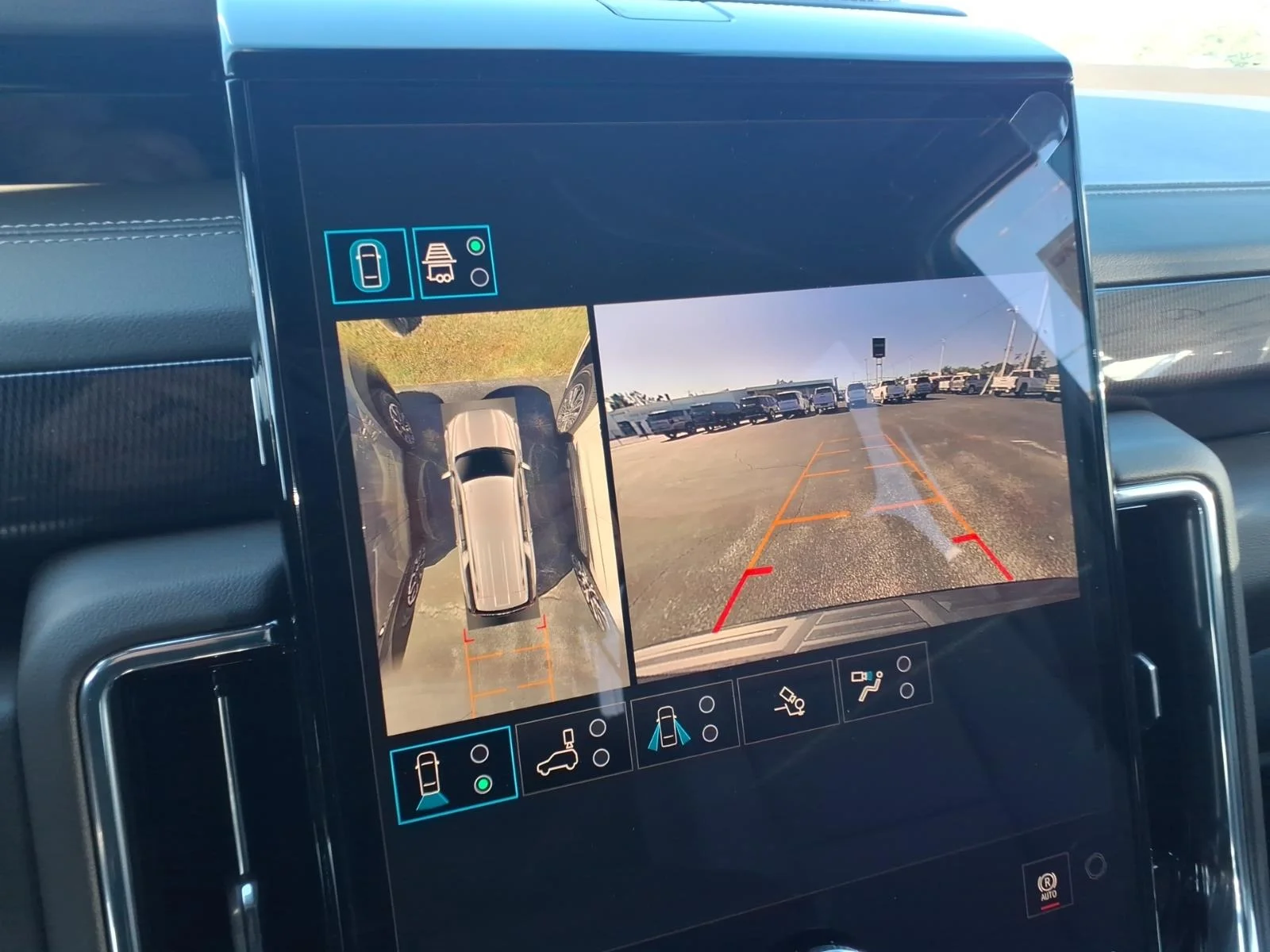 2027 GMC Yukon XL Elevation - Photo 16