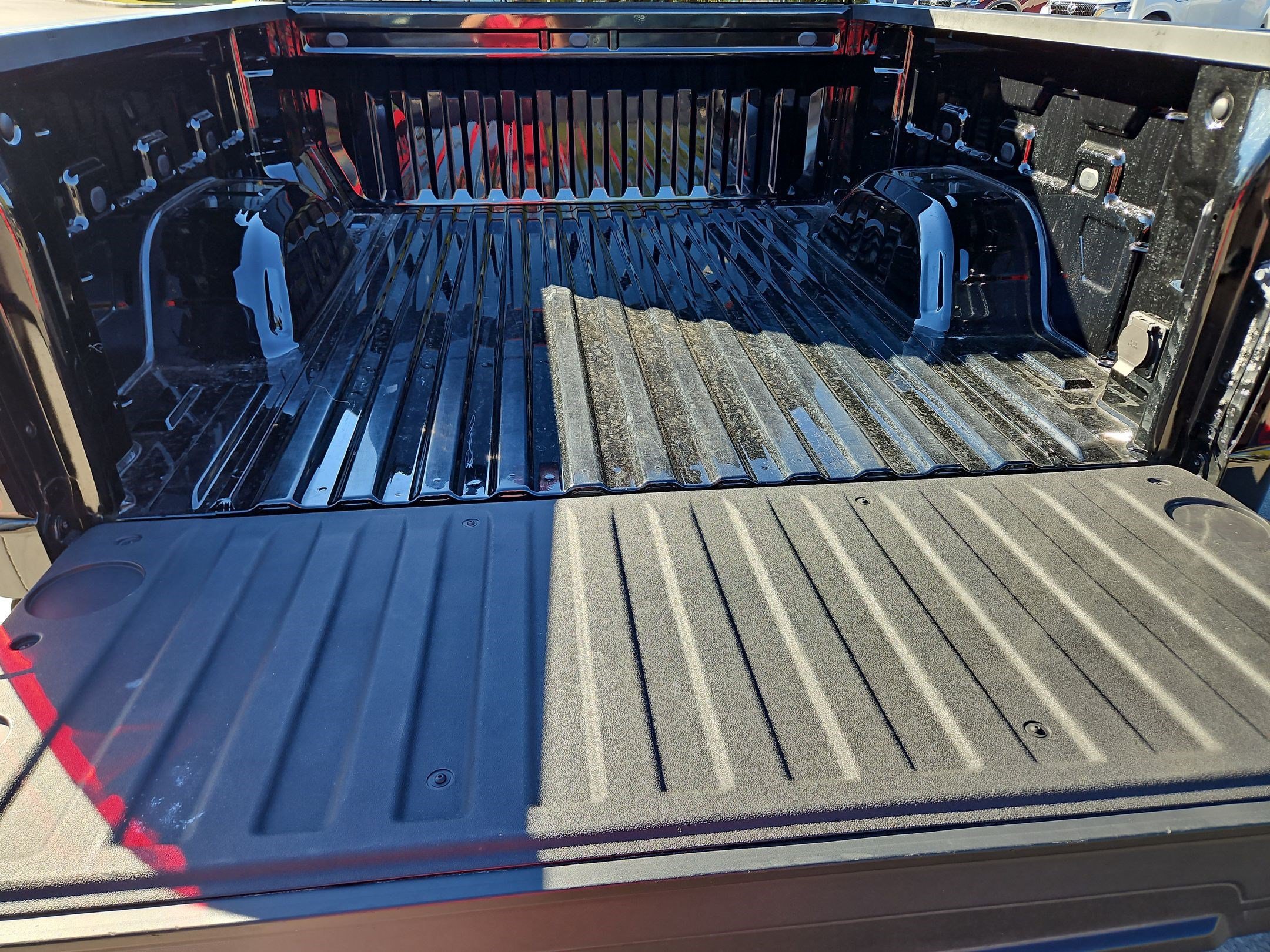 2024 GMC Sierra 1500 Elevation - Photo 31
