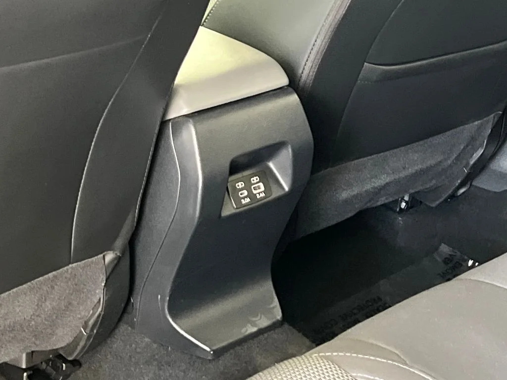 Certified Used 2024 White Subaru Premium image 41