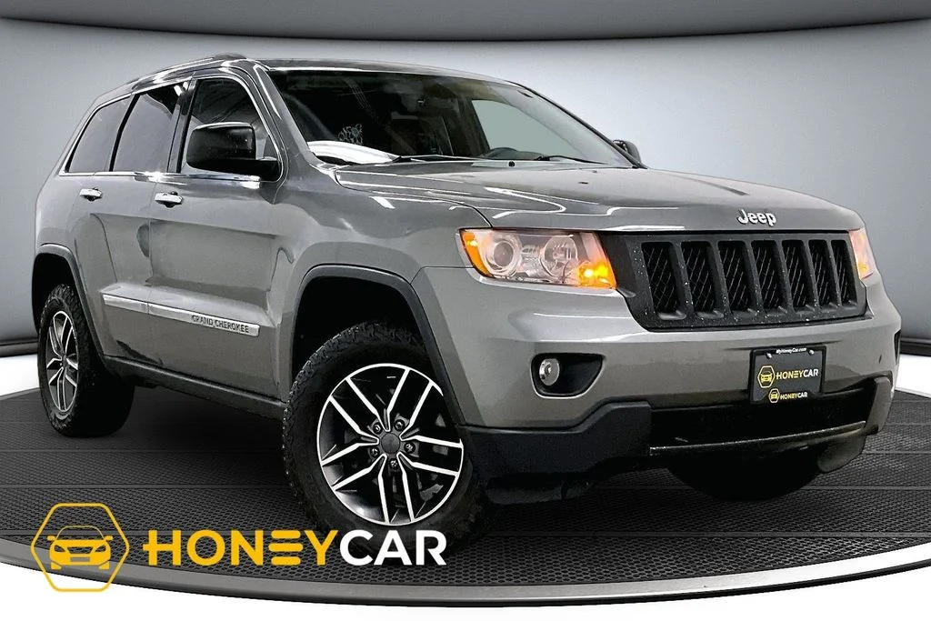 2012 Jeep Grand Cherokee Overland 4WD's photo