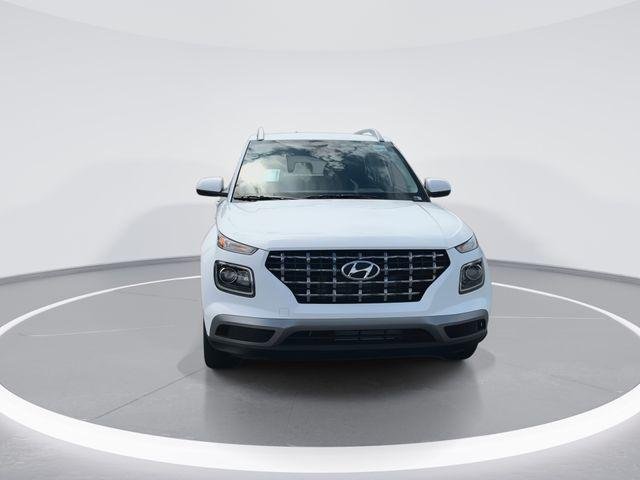 New 2026 White Hyundai SEL image 3