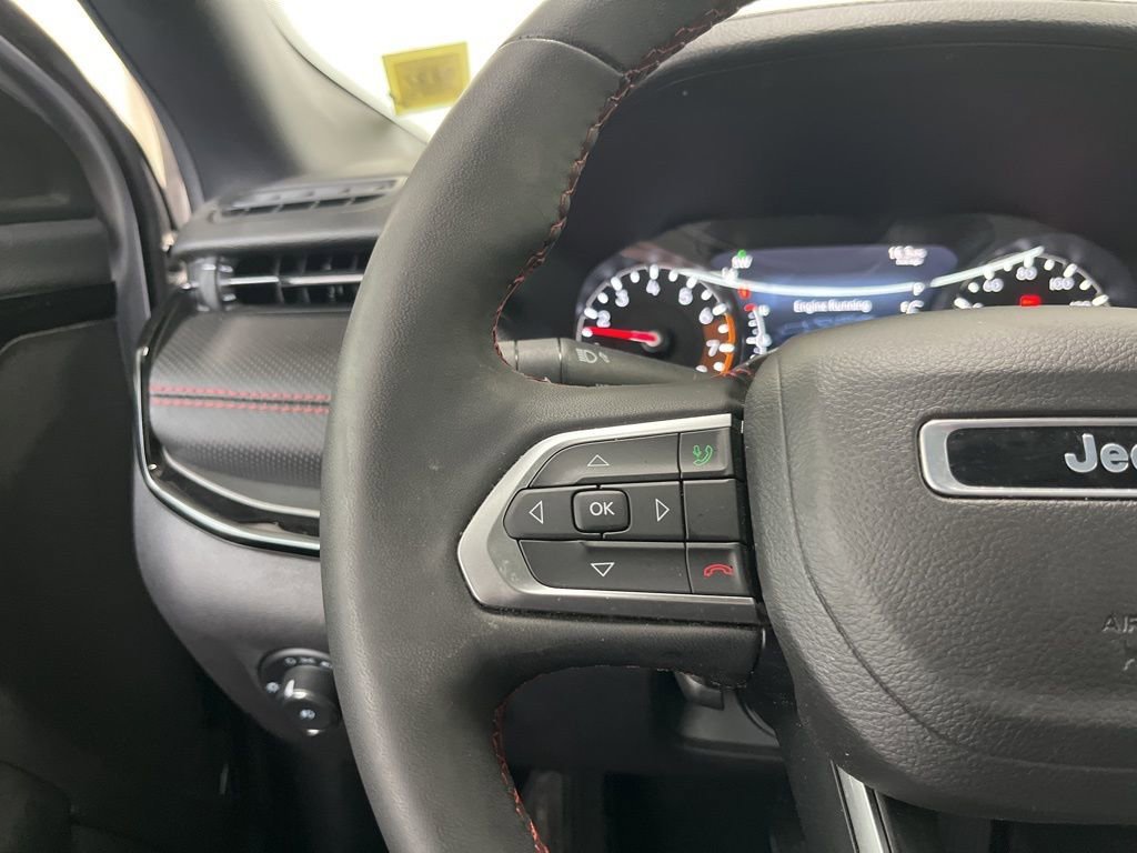 Used 2023 Silver Jeep Trailhawk image 6