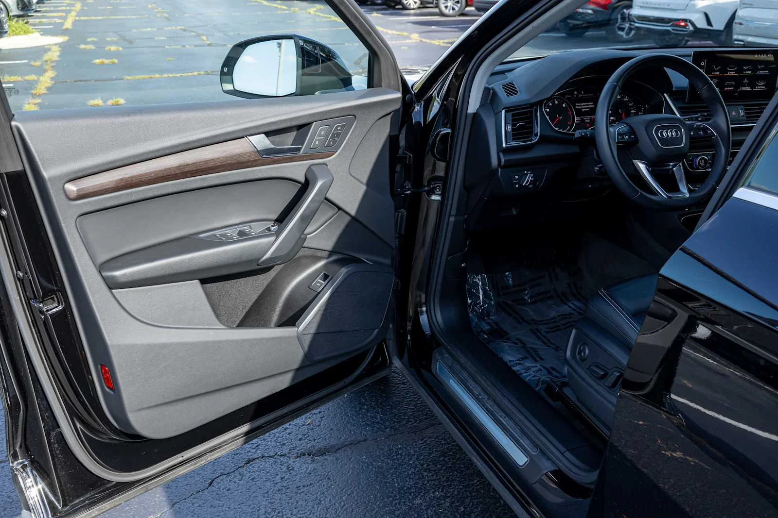 Used 2024 Brilliant Black Audi Premium image 12