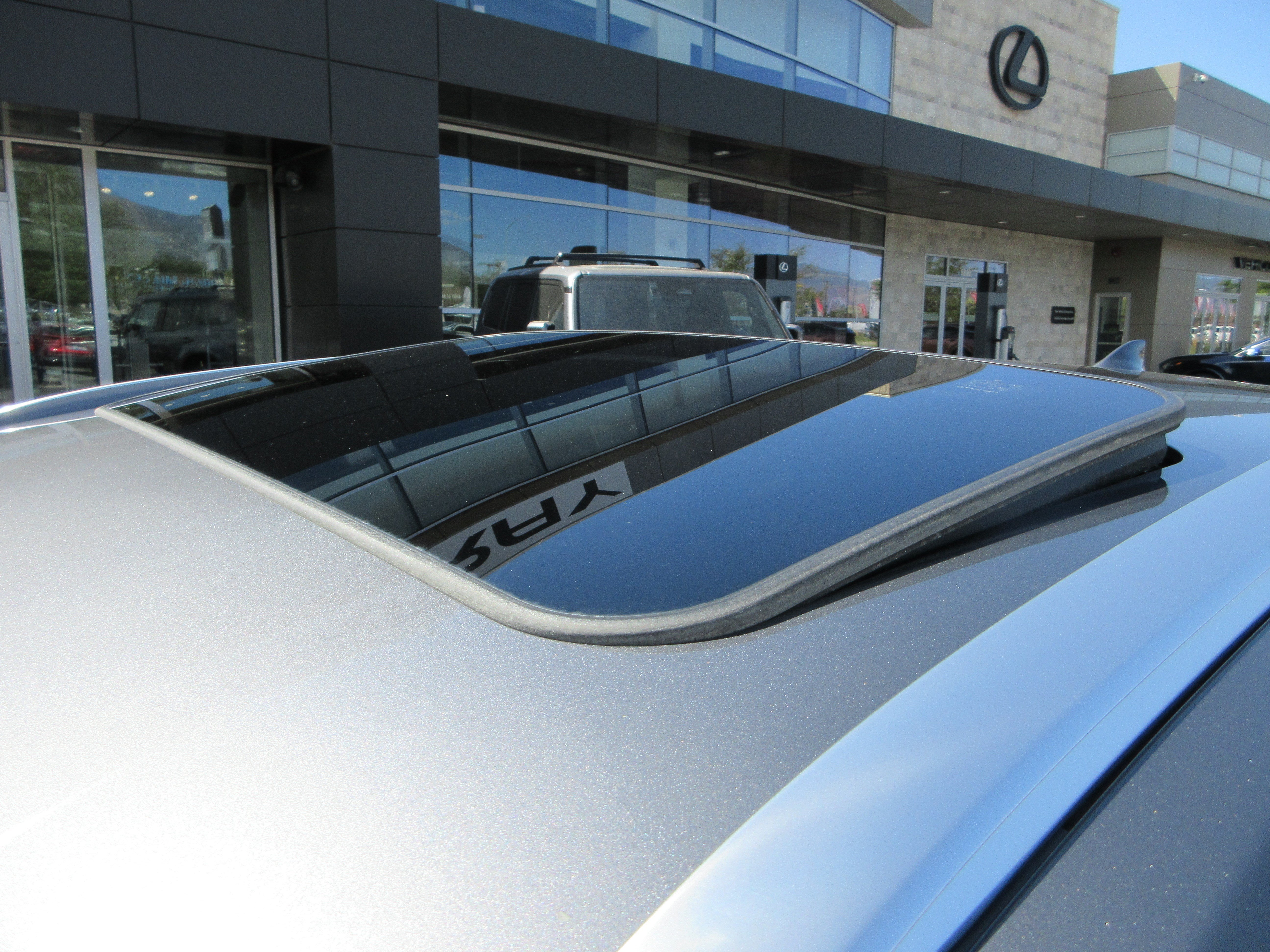 Used 2018 Nebula Gray Pearl Lexus 300 F Sport image 18