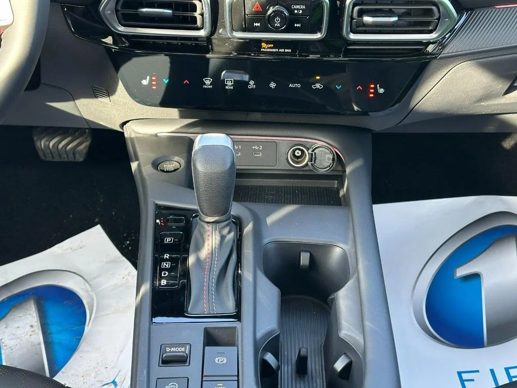 New 2026 Atlantic Gray Metallic Nissan SR image 9