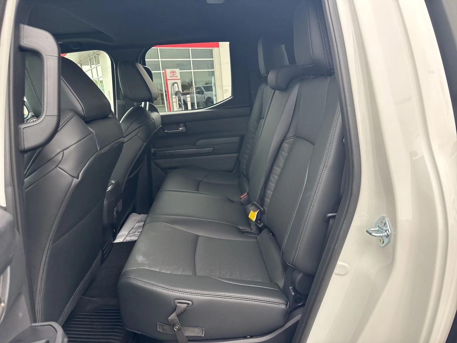 2025 Toyota Tacoma TRD Off Road - Photo 34