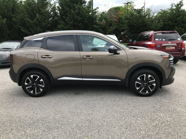 New 2026 Canyon Bronze Metallic Nissan SV image 8