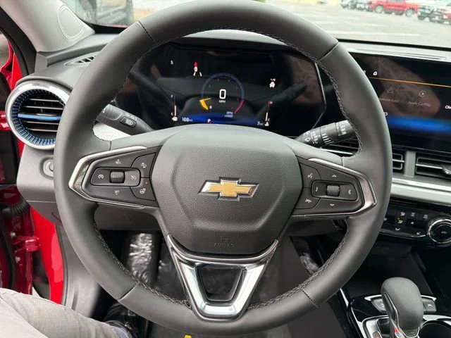 2026 Chevrolet Trax LT - Photo 18