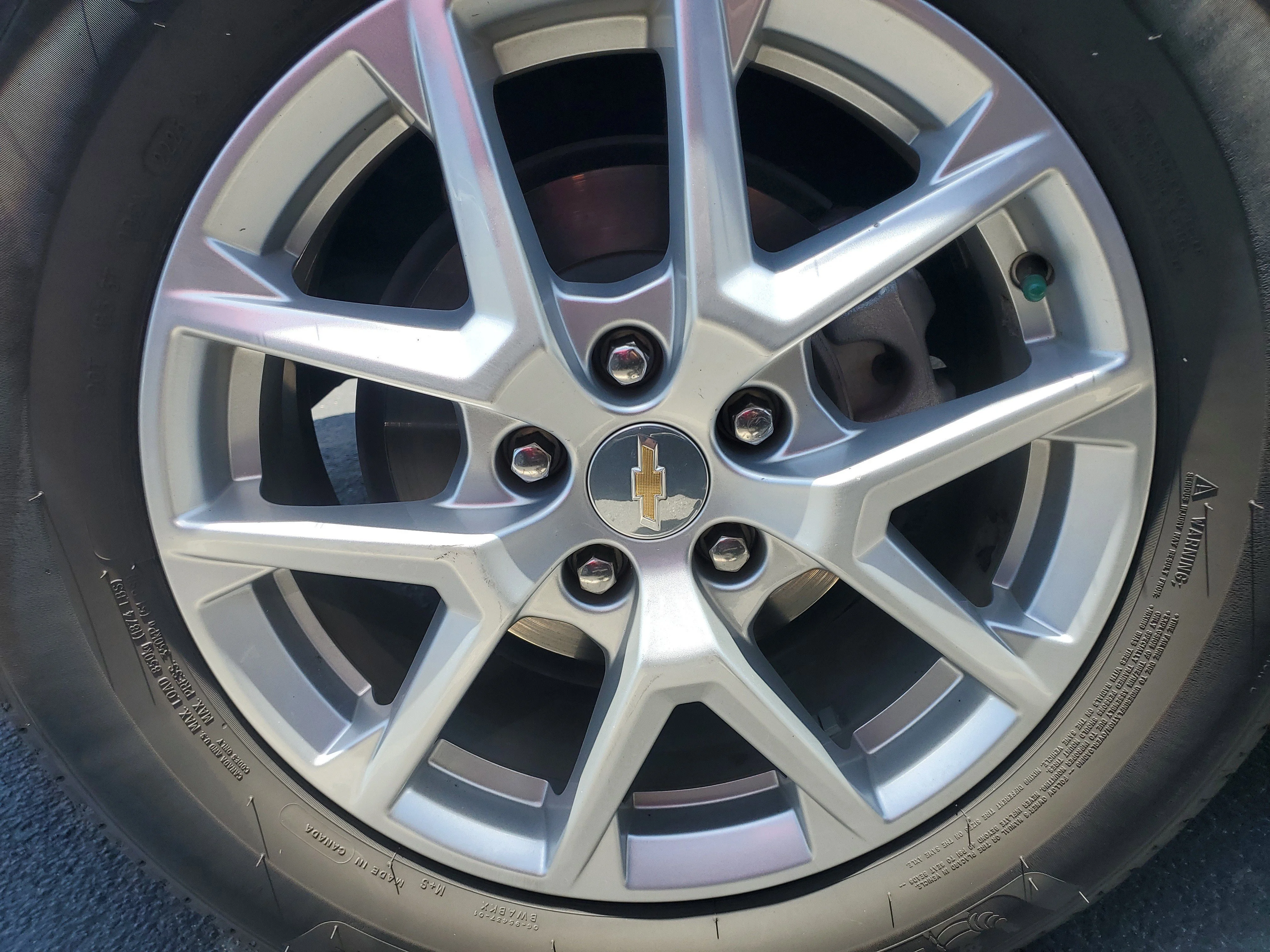 Used 2022 Blue Glow Metallic Chevrolet LT image 4