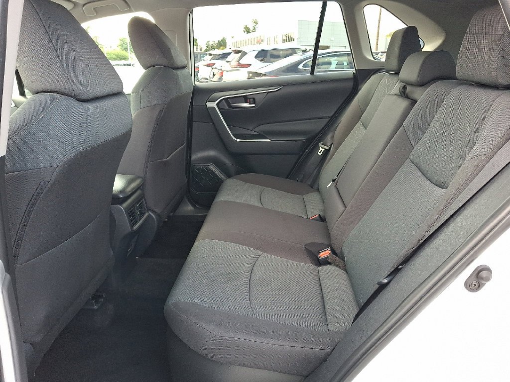 Used 2025 White Toyota XLE image 11