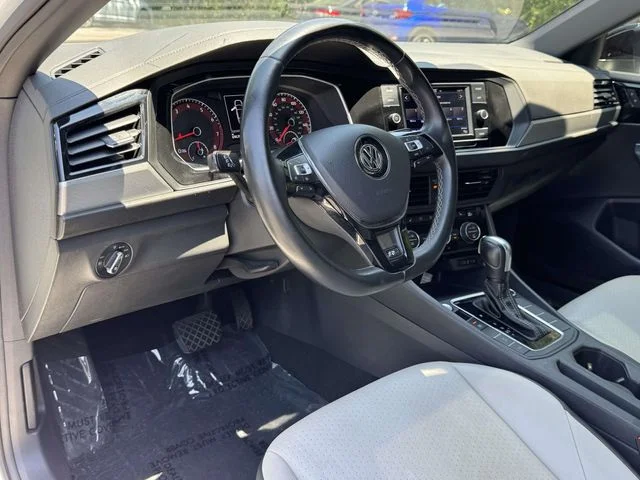 Used 2021 White Volkswagen R-Line image 2
