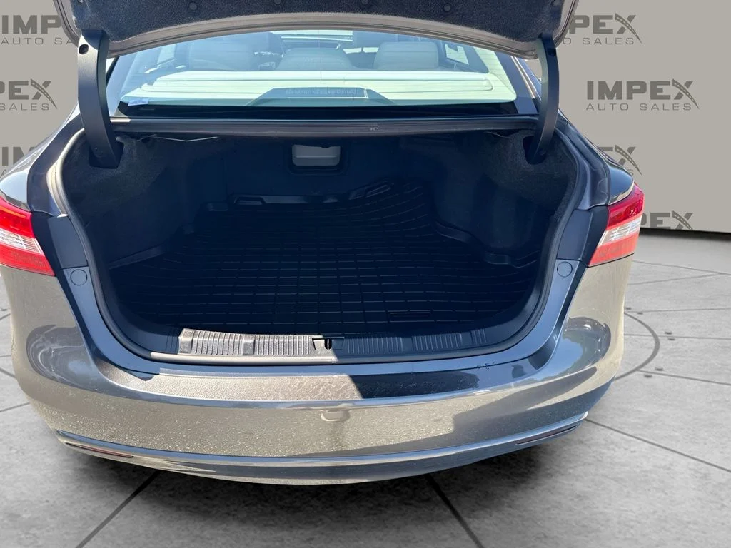 Used 2014 Gray Toyota Limited image 21