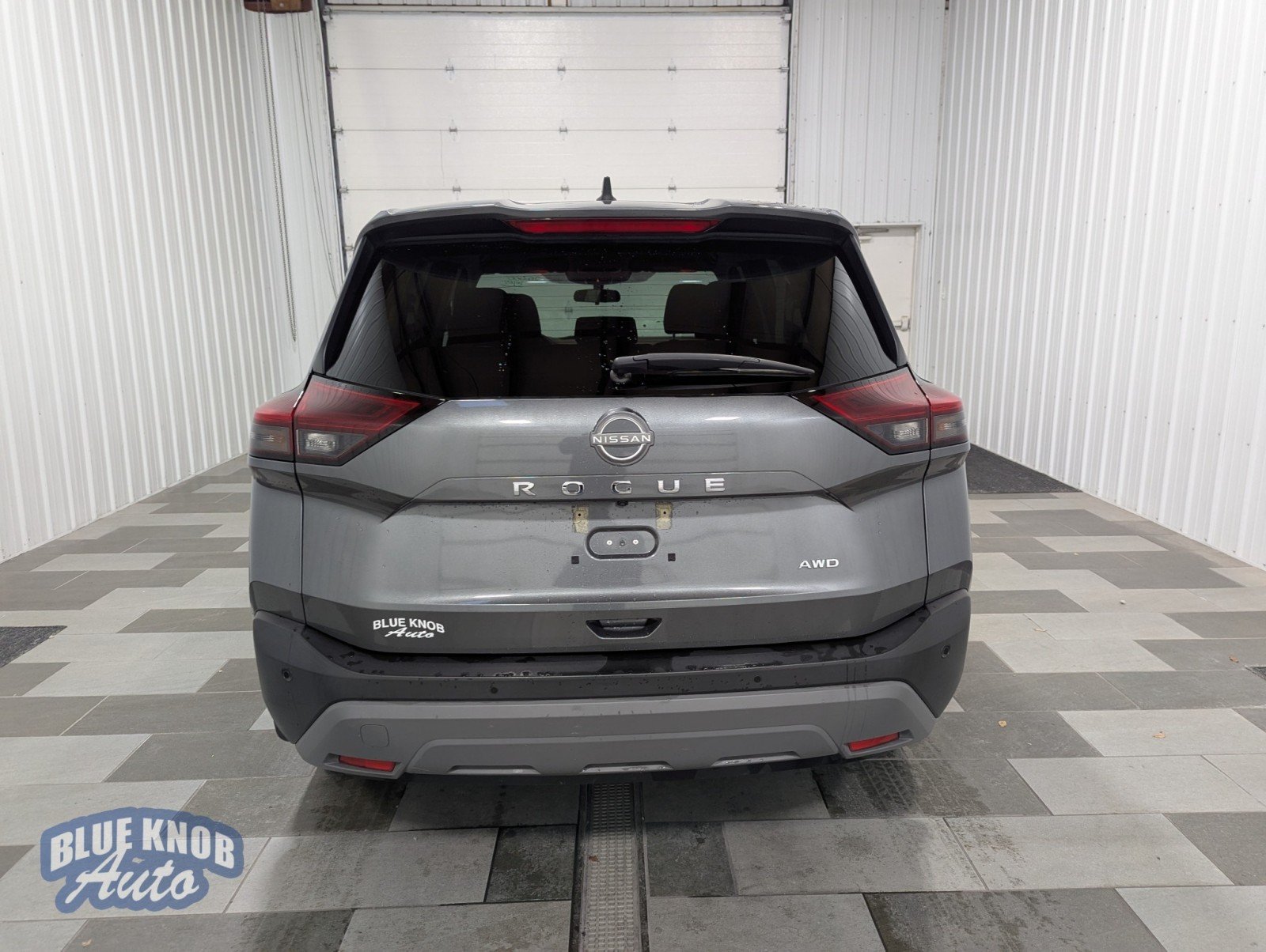 2023 Nissan Rogue S photo 2