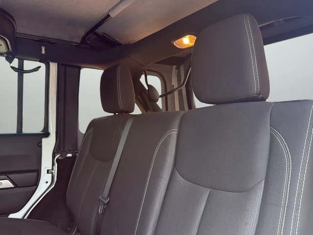Used 2017 White Jeep Unlimited Sahara image 26