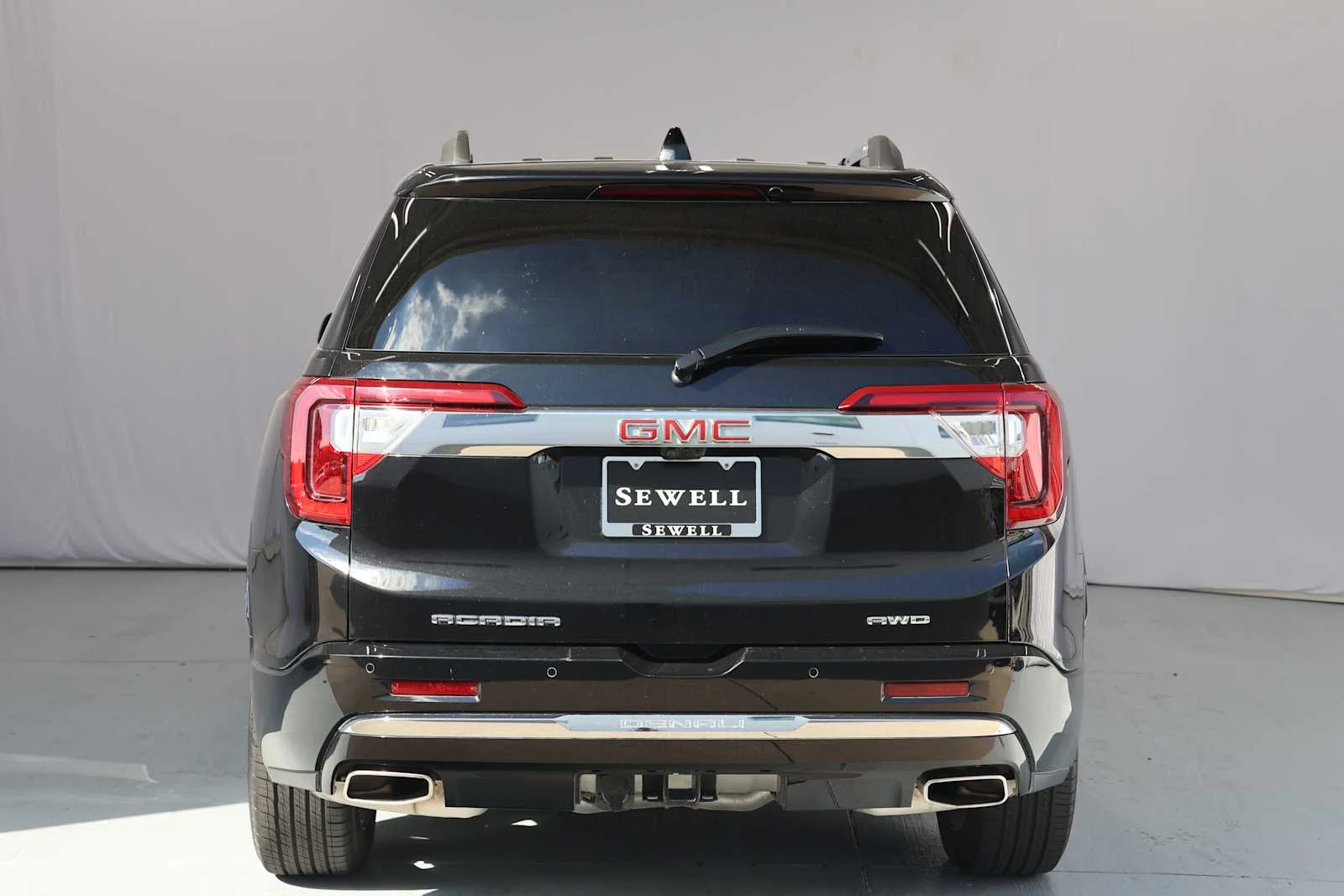 Used 2023 Ebony Twilight Metallic GMC Denali image 7