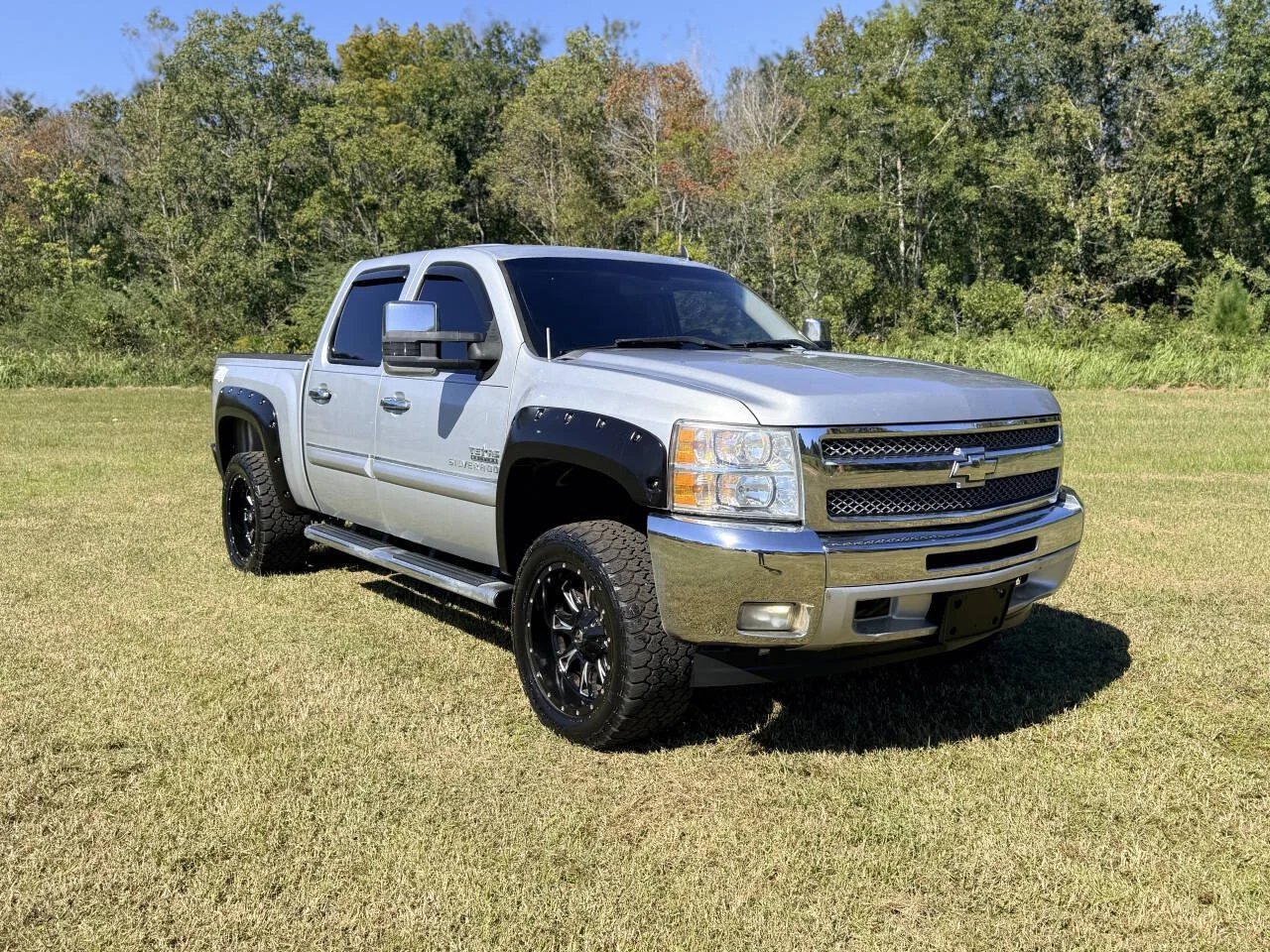 Used 2013 Silver Chevrolet LT 4x4 4dr Crew Cab 5.8 ft. SB image 7