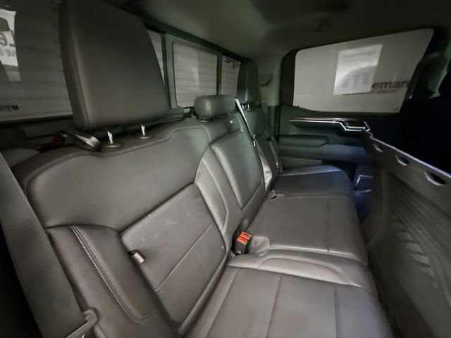 Used 2022 White Chevrolet LT Trail Boss image 27
