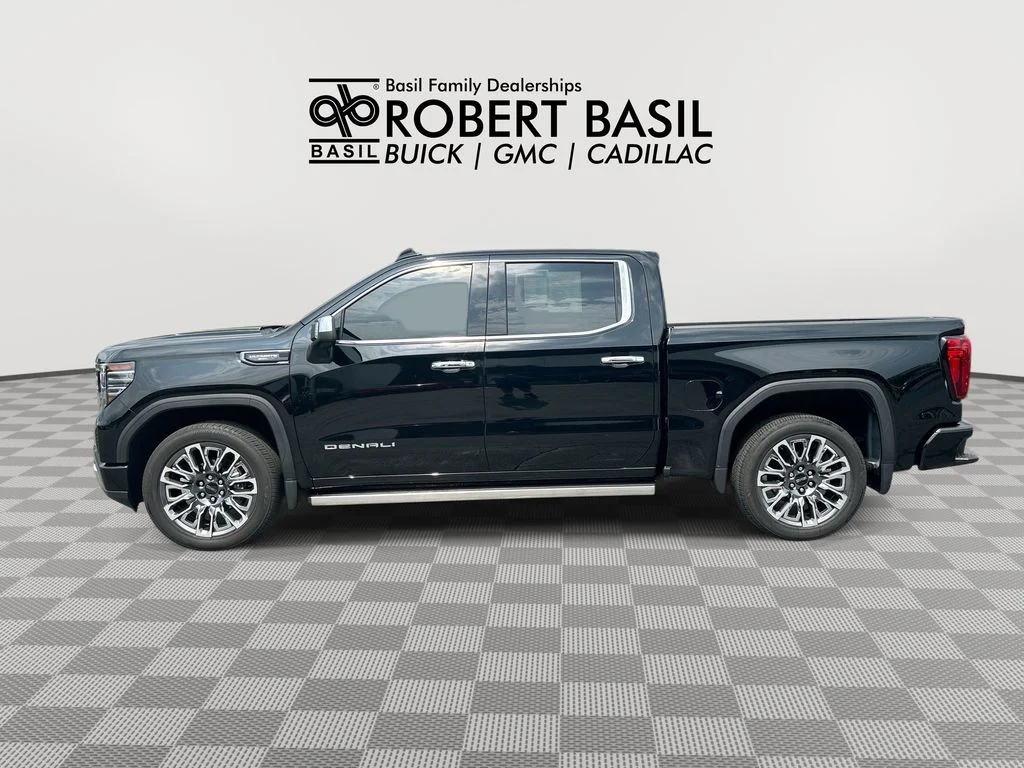 Used 2024 Black GMC Denali Ultimate image 5