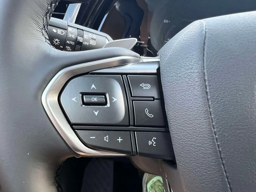 New 2026 Eminent White Pearl Lexus RX 450h+ PREMIUM AWD image 21