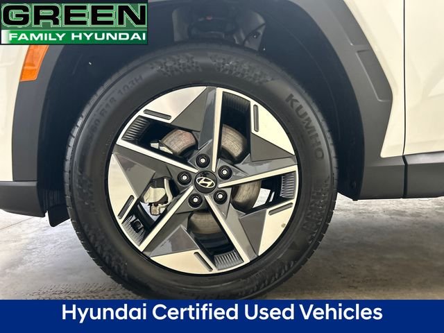 Certified Used 2025 White Hyundai SEL Convenience image 13