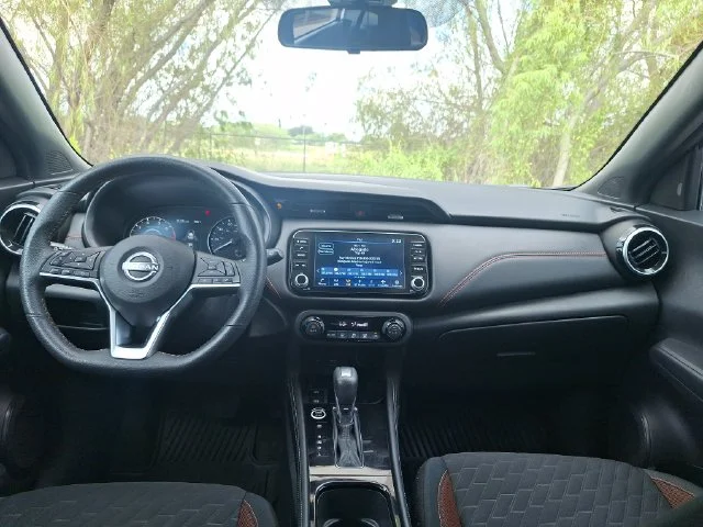 Used 2024 Blue Nissan SR image 13