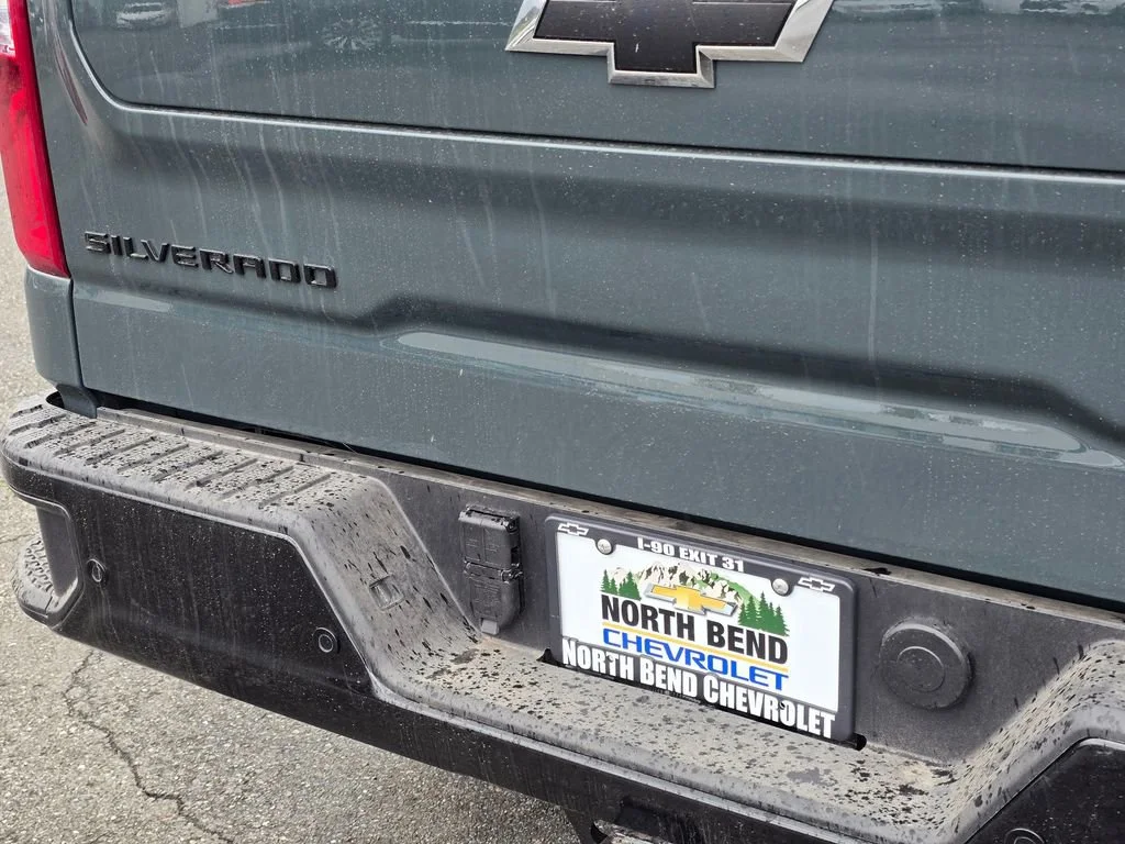 2026 Chevrolet Silverado 1500 ZR2 - Photo 13