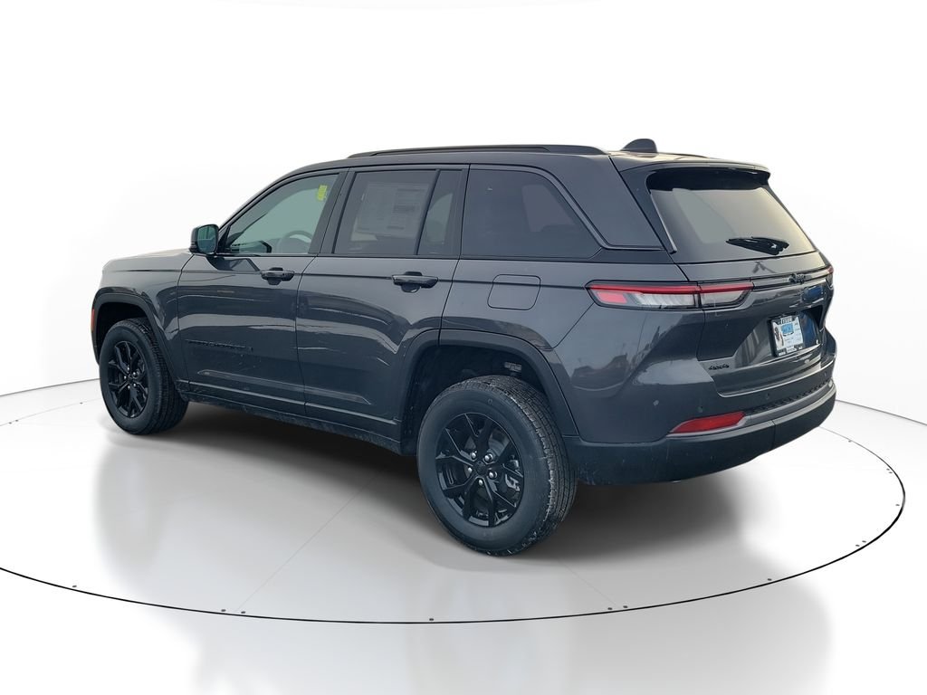 New 2026 Baltic Gray Metallic Clear-Coat Exterior Paint Jeep Altitude image 2