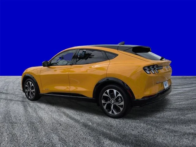 Certified Used 2023 Cyber Orange Metallic Tricoat Ford Premium image 6