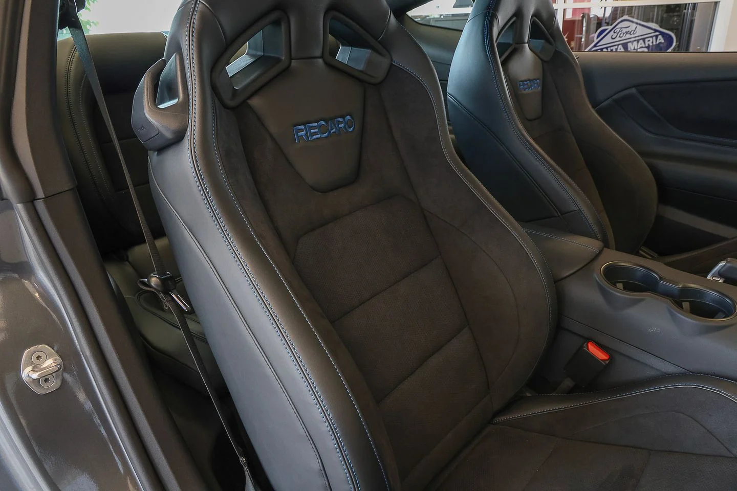 New 2026 Carbonized Gray Metallic Ford Dark Horse® Premium image 41
