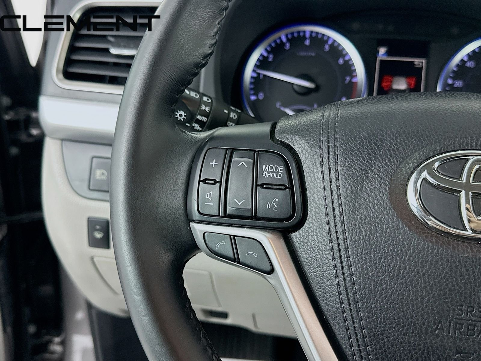 2018 Toyota Highlander XLE - Photo 15