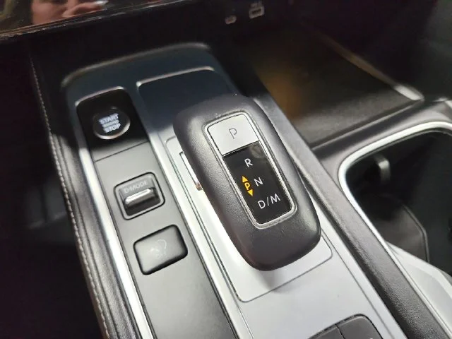 Used 2023 Gray INFINITI LUXE image 27