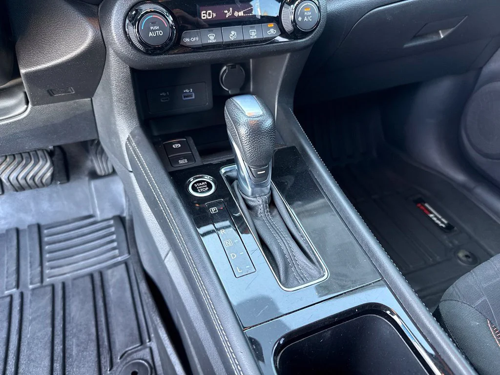 Used 2021 Gray Nissan SR image 26