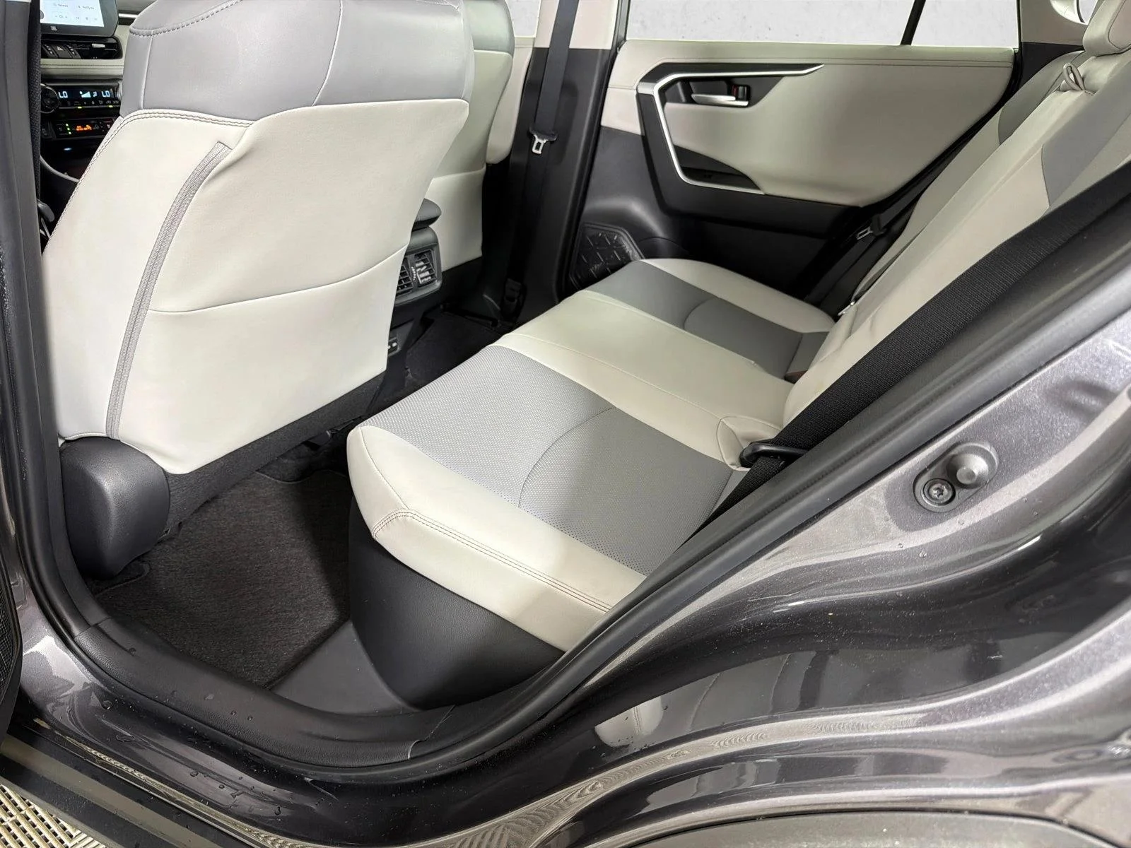 Used 2024 Red Toyota Hybrid Limited image 22