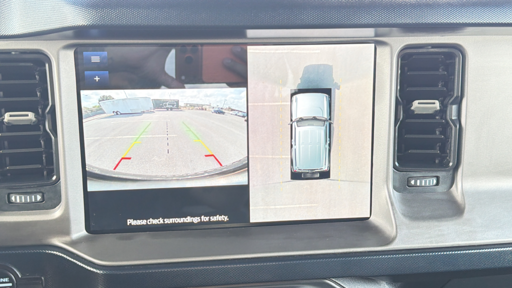 Used 2021 Blue Ford Outer Banks image 22