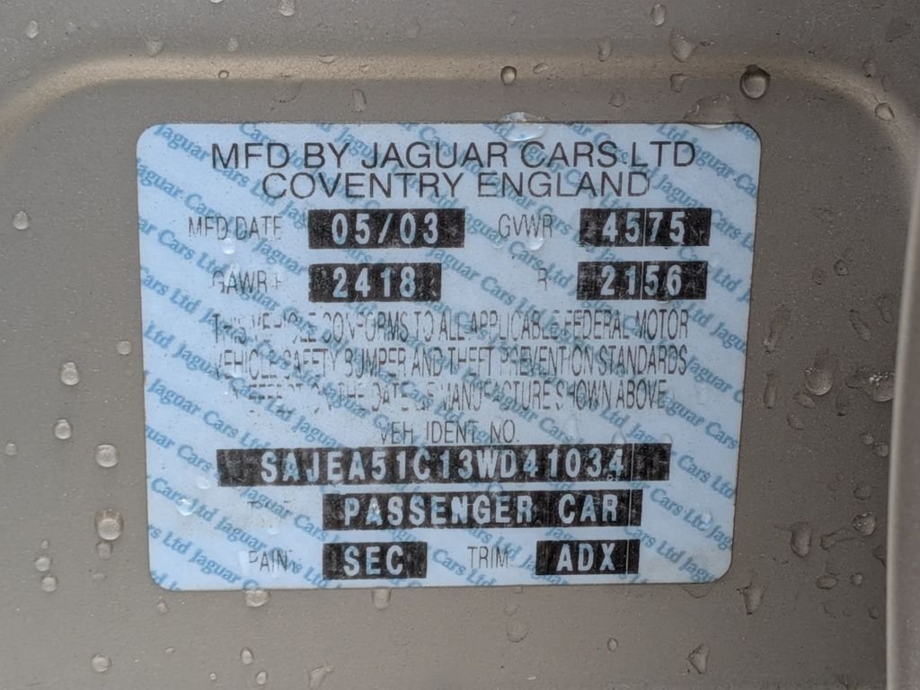 Used 2003 Gold Jaguar 3.0 image 27
