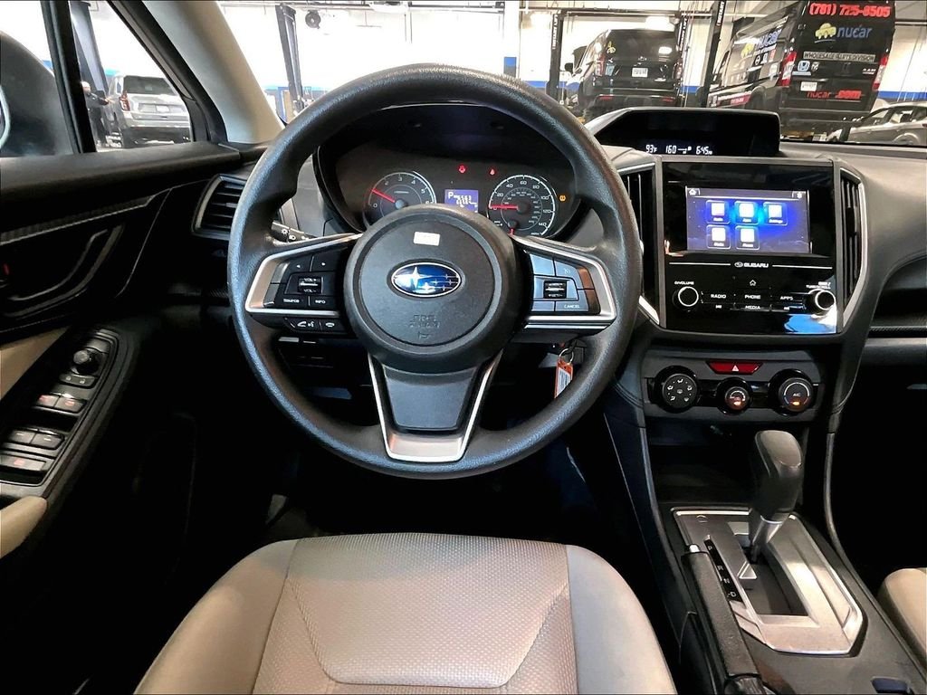 Used 2017 Blue Subaru 2.0i image 18