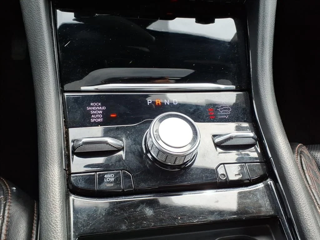 Used 2022 Gray Jeep Summit image 21