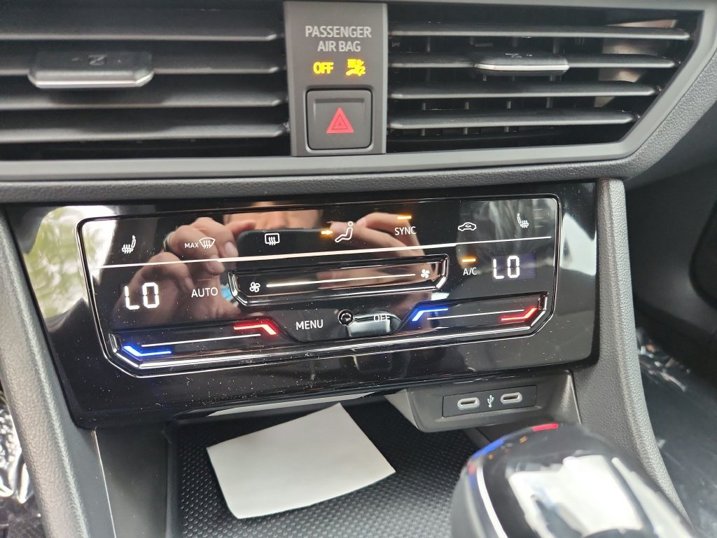 New 2027 Gray Volkswagen 1.5T Sport image 17