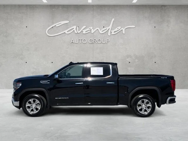 Used 2024 Onyx Black GMC SLT image 13