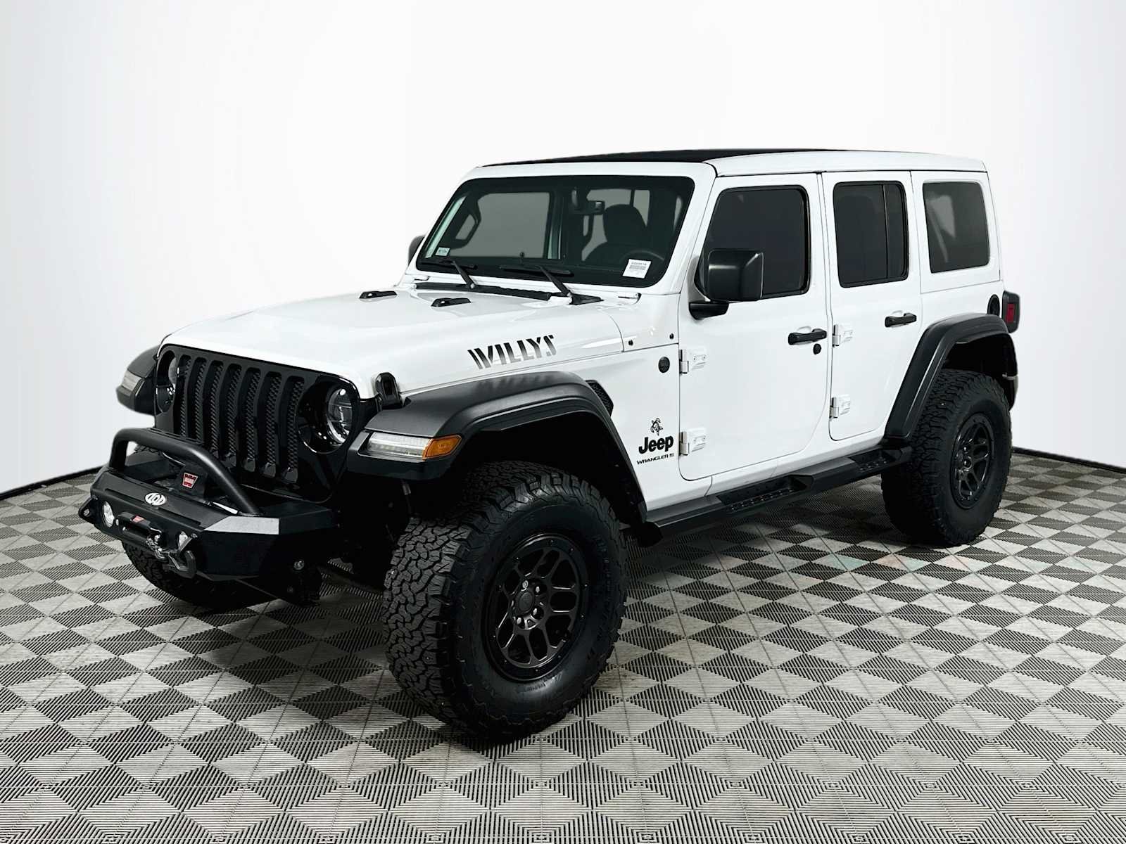 Used 2023 Bright White Clearcoat Jeep Willys image 3