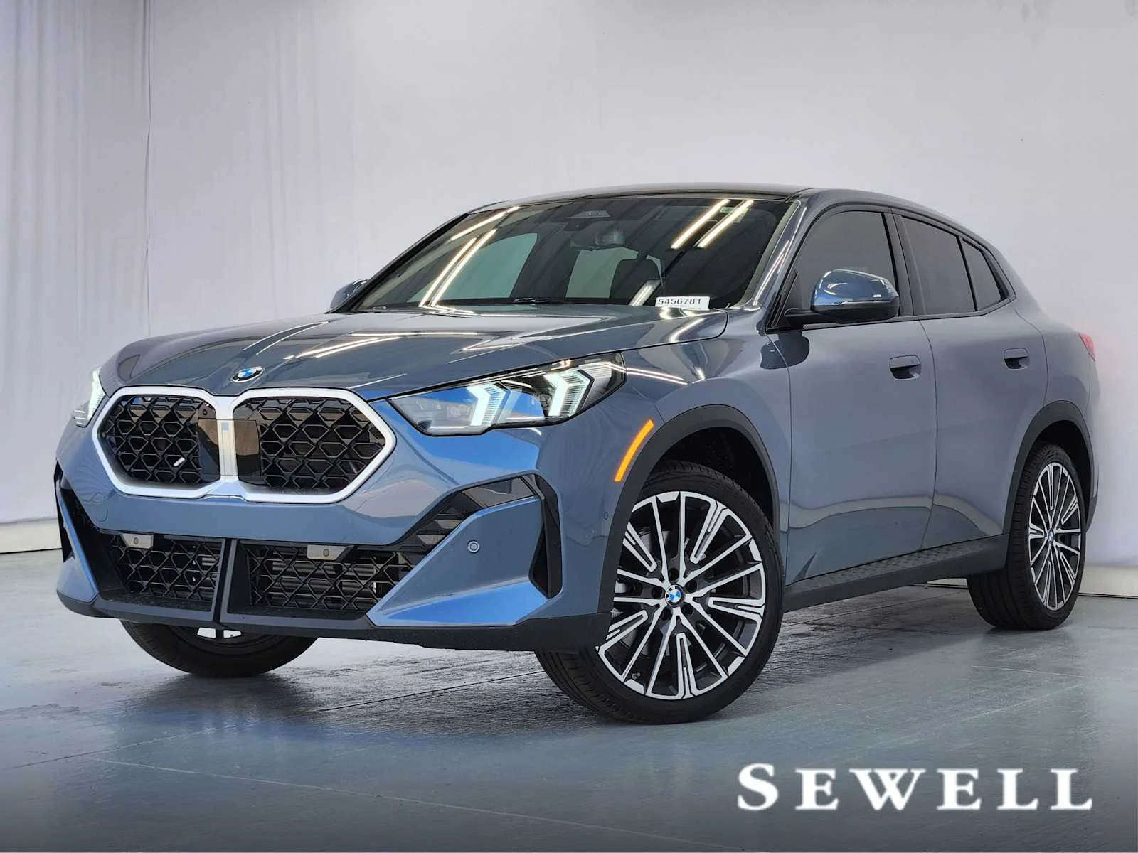 2026 BMW X2 xDrive28i's photo
