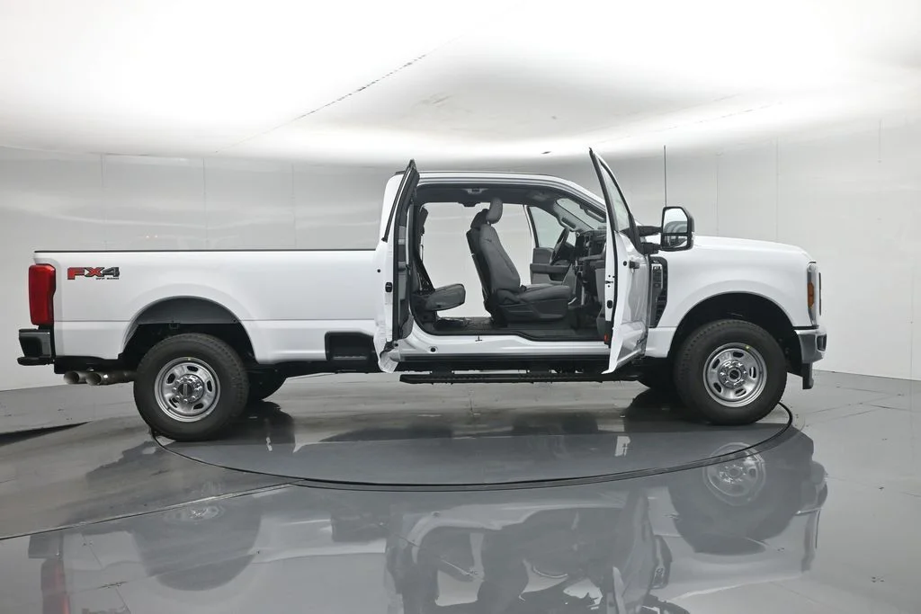 New 2026 White Ford XL image 4