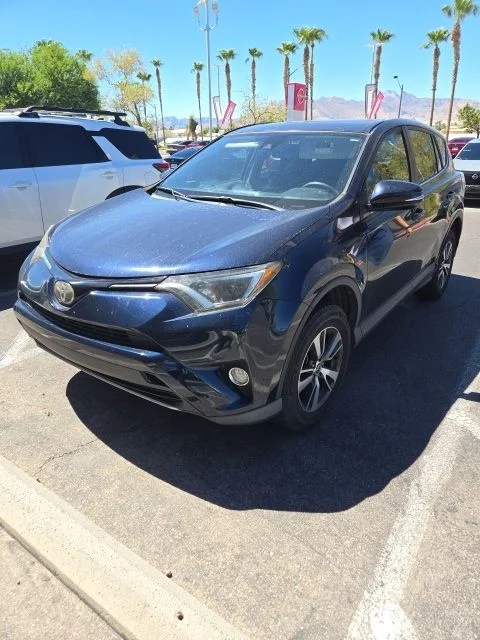2018 Toyota RAV4 XLE FWD photo