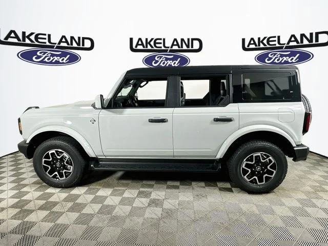 New 2026 Ford Bronco Outer Banks